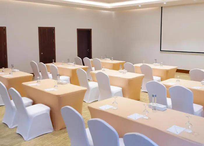 Resorts Guide Radisson Muscat Panorama