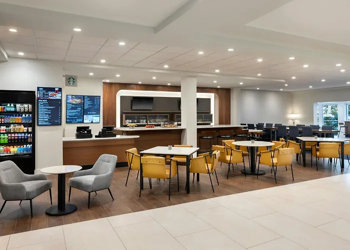  Courtyard By Marriott Across Universal Orlando