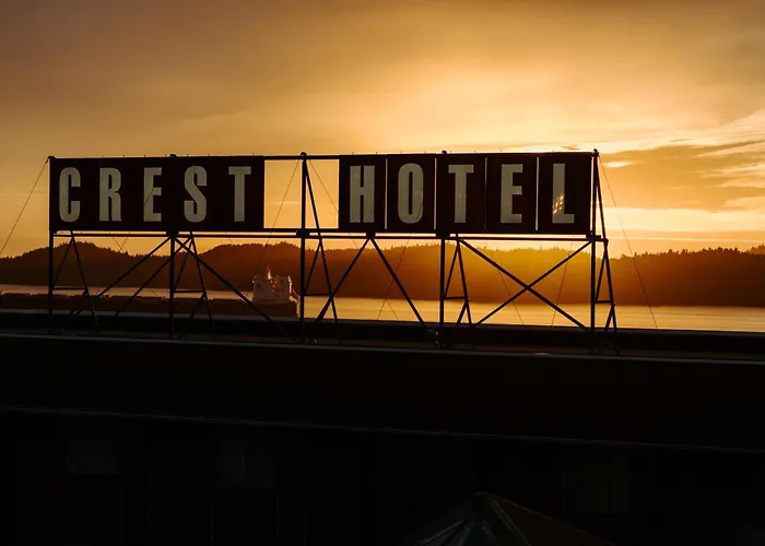 Crest Hotel