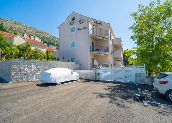 s Villa Aura - Adult Only