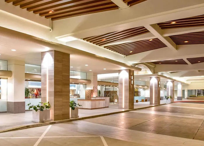 Ala Moana By Mantra