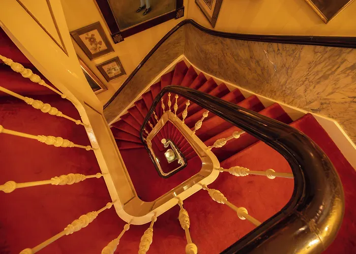 Park Mansion Hotel