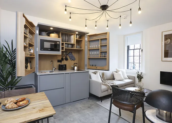Сity center hotels Brewers Rooms Contemporary