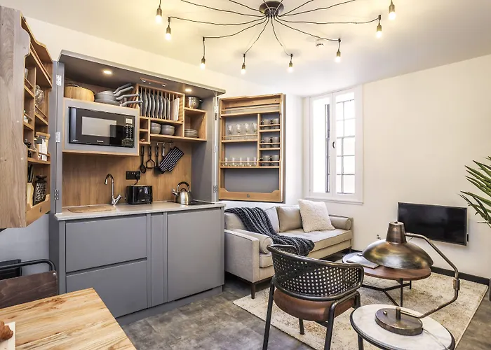 Сity center hotels Brewers Rooms Contemporary