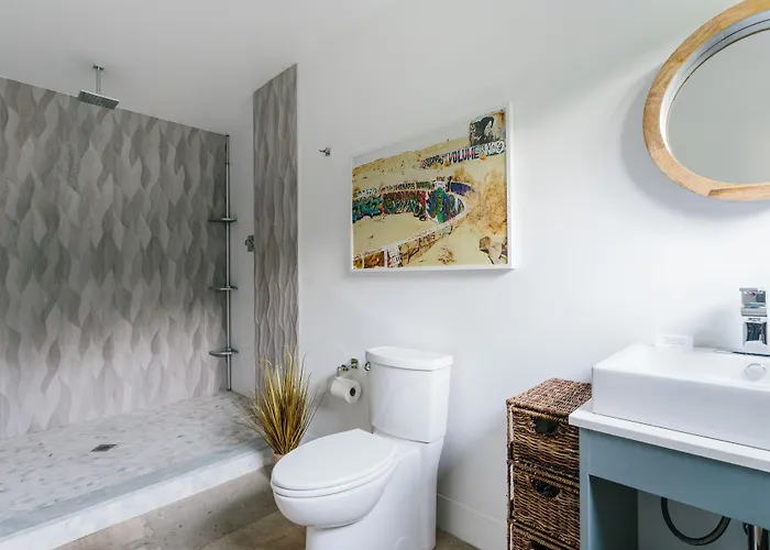 Hotel El Cid By Avantstay Mid-Century Charm With Poolside Cabanas
