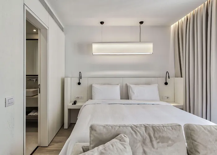 Bitzaro Boutique Hotel