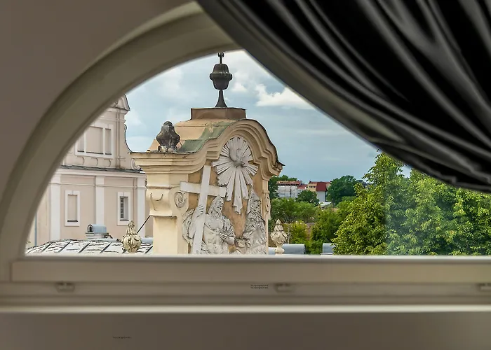  St Palace