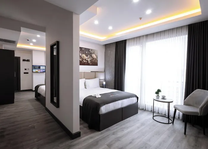 Meyzi Hotel