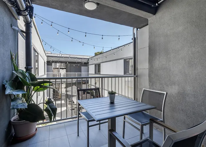Surestay By Best Western Beverly Hills West La