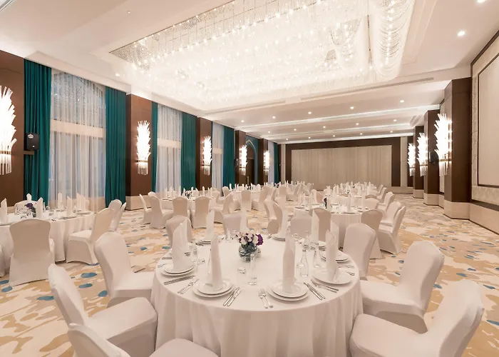 Al Najada Doha Hotel Apartments By Oaks