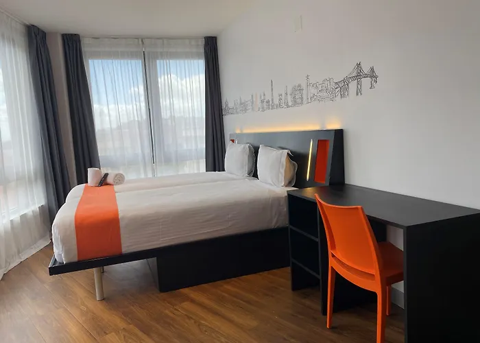  Easyhotel Lisbon