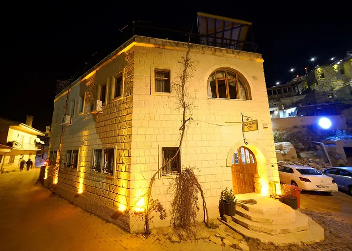 Arch Palace