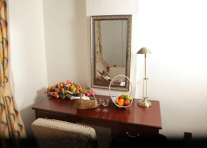 Marble Arch Hotel