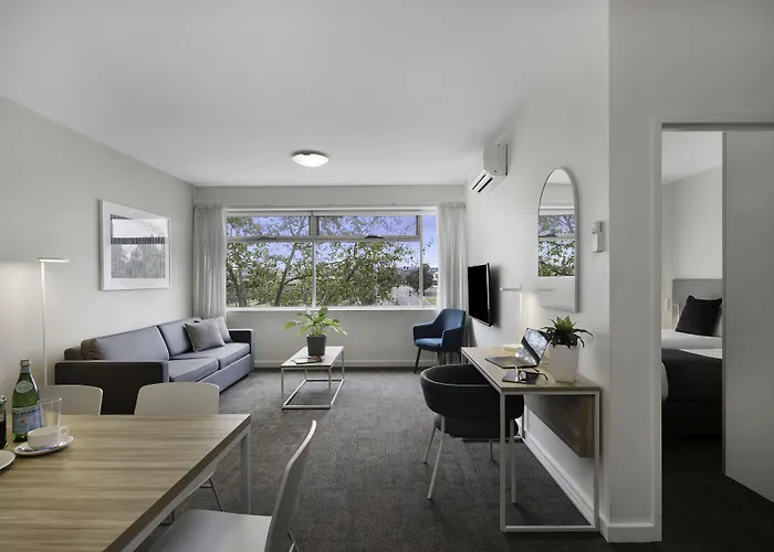 My Aparthotels Quest Mawson Lakes