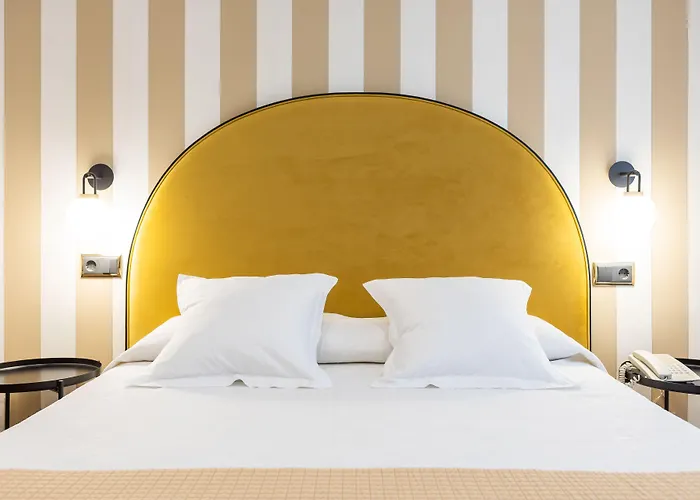 Pension Guide Hostal Oriente