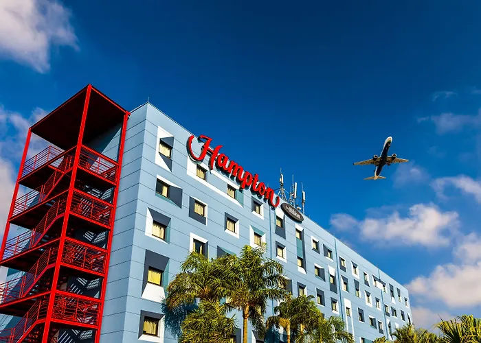 Hampton by Hilton Airport