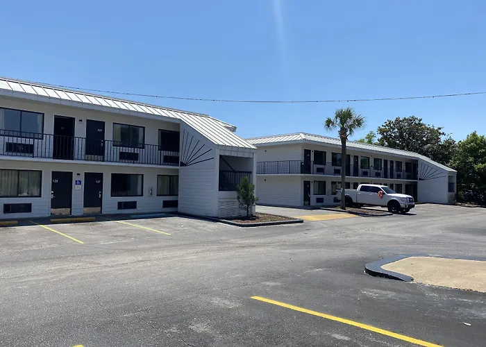 All Motels Village Inn Destin
