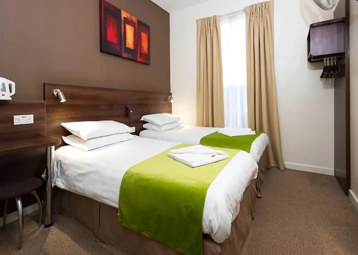 Marble Arch Inn