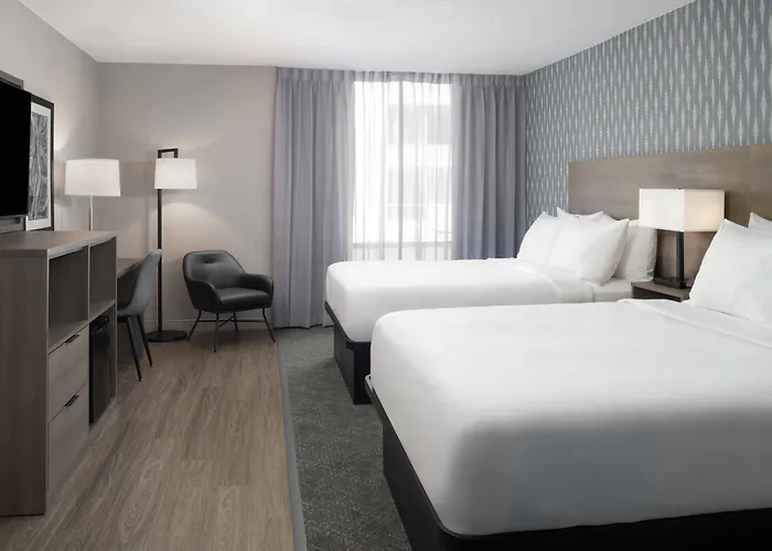 Midtown Mod Collection By Sonesta