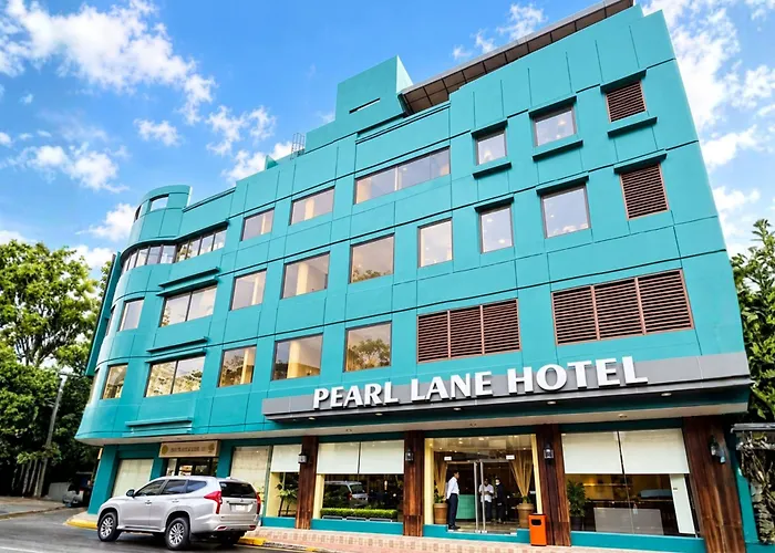 Pearl Lane Newly Renovated