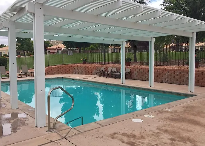 Multi Resorts At Villas At Southgate
