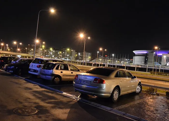 Hotel Admiral Arena Garni