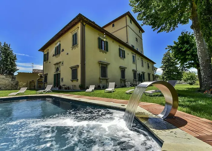 Hôtel 5 étoiles: Torre Dei Lari Residenza D'Epoca