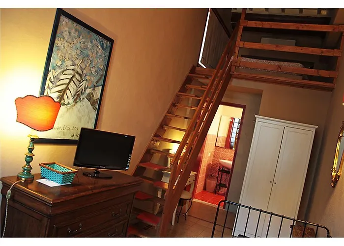 Borgo Largo 51