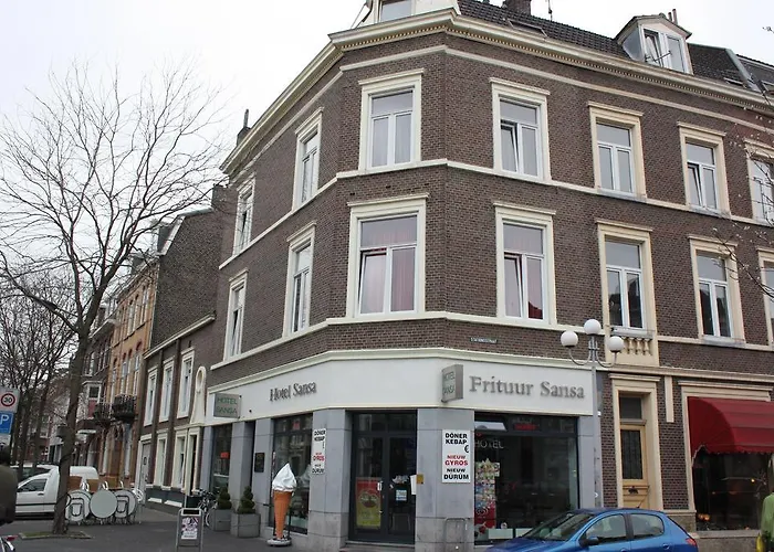 Hotel Sansa