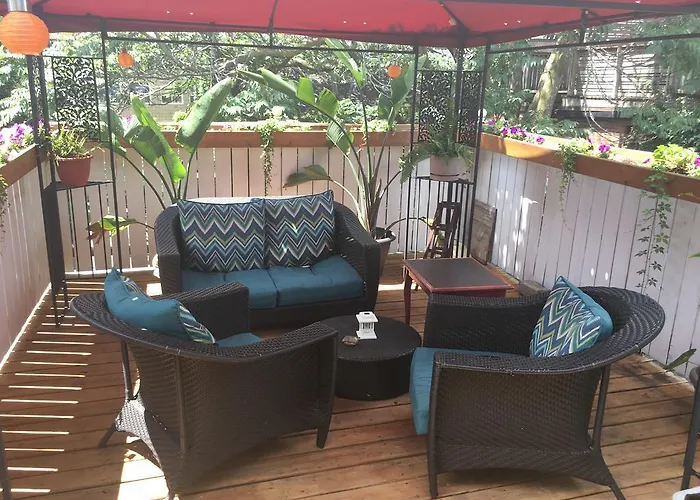 Toronto Garden Inn