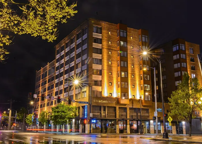Family Hotel: Silver Cloud Hotel - Seattle Stadium