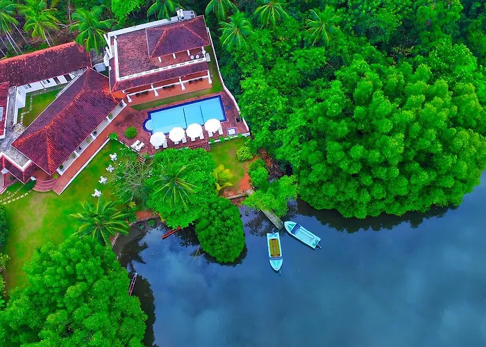 Waterside Bentota