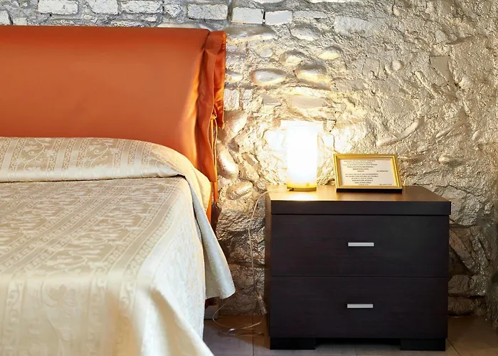 Albergo a parte: Antico Borgo