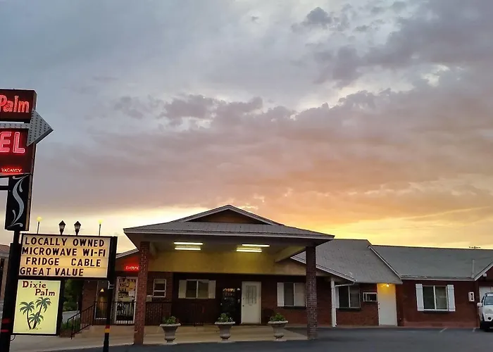 Dixie Palm Motel