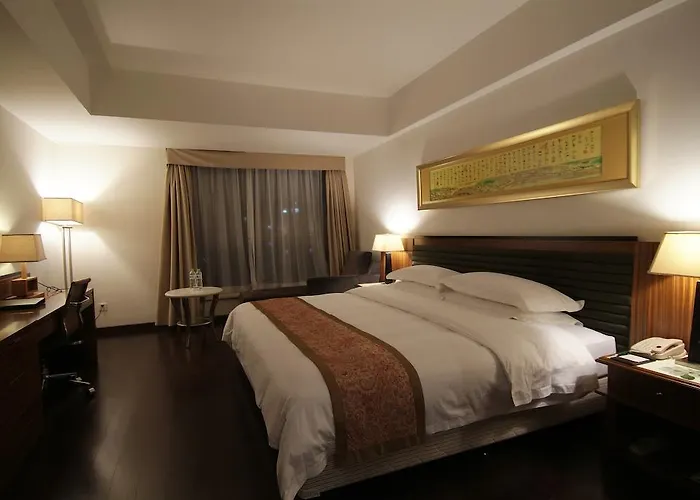 Joyfull International Hotel