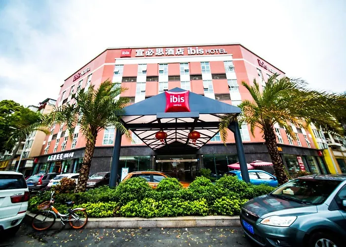 Ibis Chengdu Meizhou Center