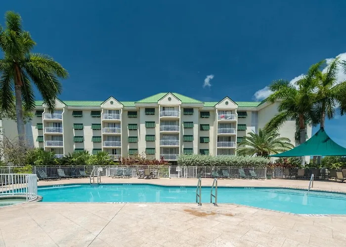 Apartment: Sunrise Suites Resort