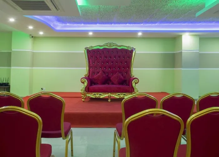 Family Friendly Hotels Mira Garden