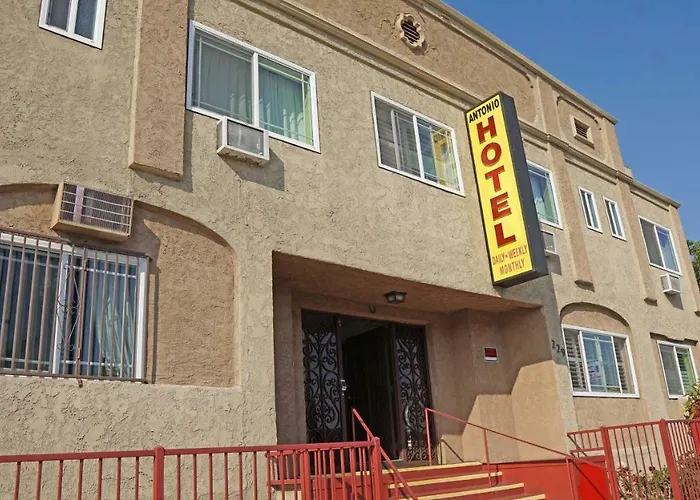 Antonio Hotel