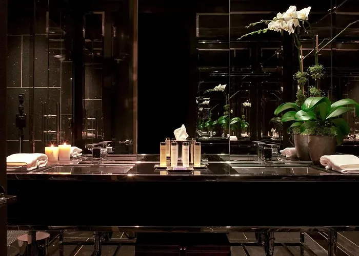 Hotels with pool Chatwal, The Unbound Collection By Hyatt