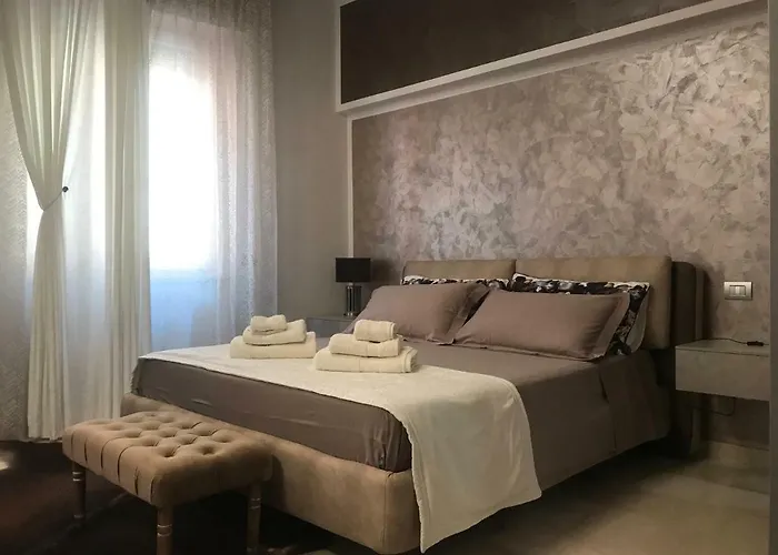 Hotel: Via Roma 12 Verona