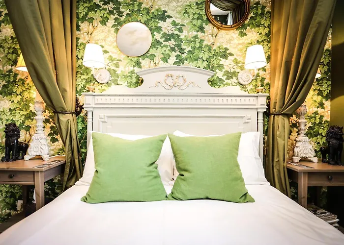 Carcassonne Bed And Breakfast