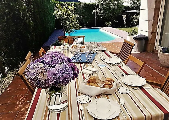 Bonita Villa Pareada Con Piscina Privada
