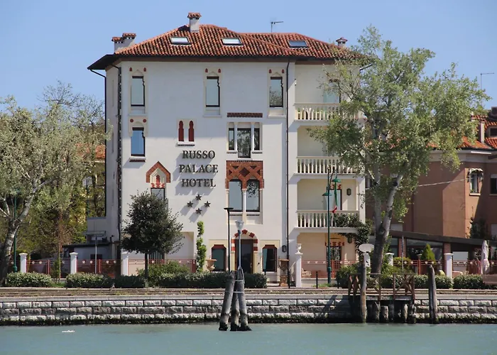 Russo Palace