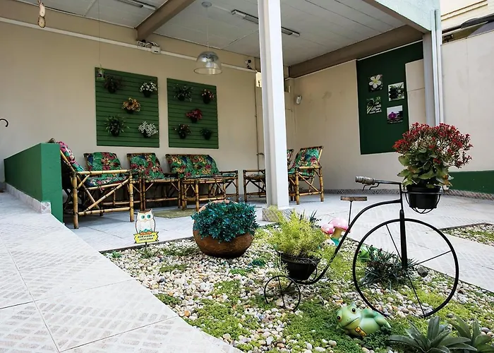Hospedaria Lumo Domo Praça da Árvore