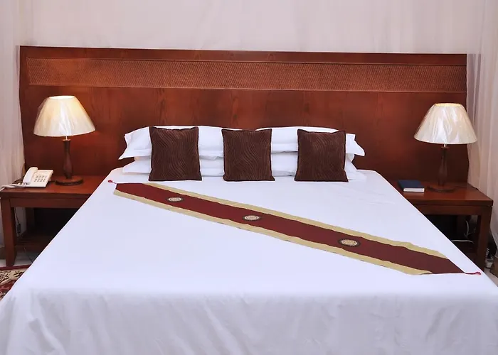 Garr Hotel