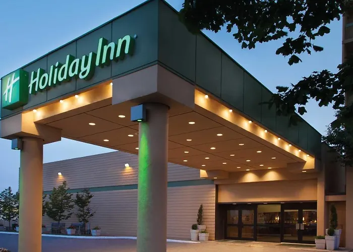 In Luxury hotels Holiday Inn Toronto - Yorkdale