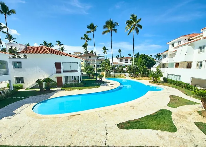 Las Terrazas Condo - Los Corales Village