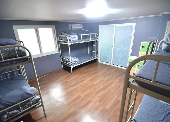 Guest house: Kimchee Hongdae Guesthouse
