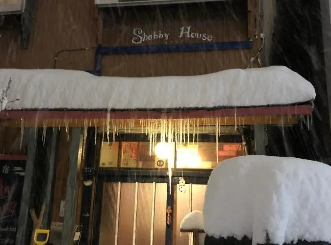 Guest house: Shabby House